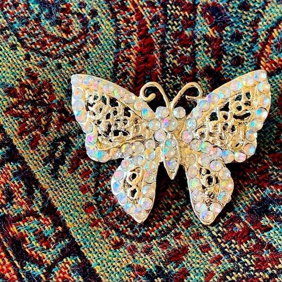 Vintage ab crystal filigree silver butterfly pin - Picture 4 of 7